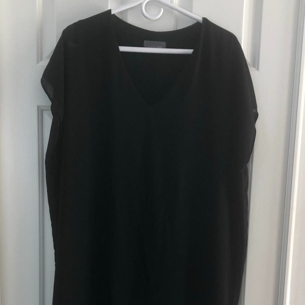 HUDSON GRAY Classic Black Lined Sheath Dress
